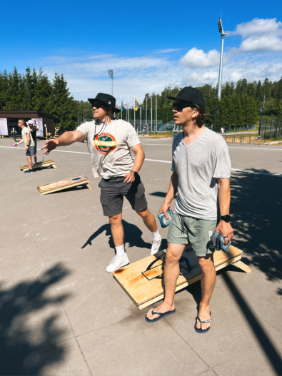 B0DA7C4C-4FD9-4EDE-A47F-AAEB0D4F83C5